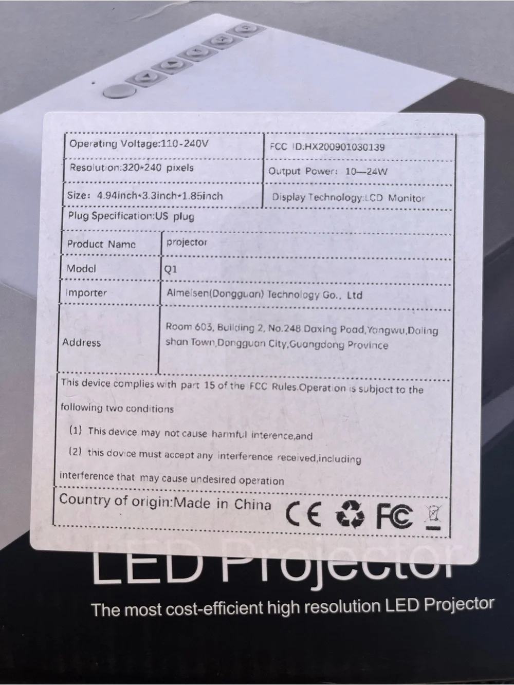LED Projector - Picture 3 of 6